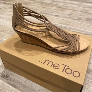 me too Braided Tan Wedge Sandals ~ Size 9